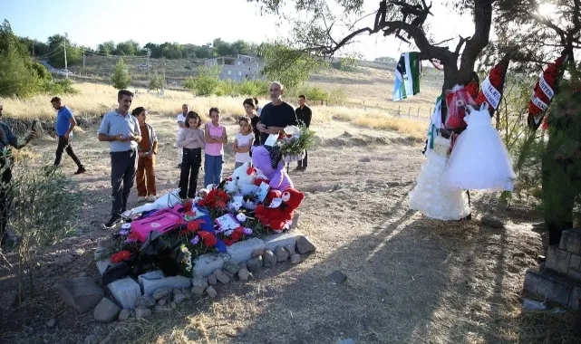 Narin Güran'ın mezarındaki gelinliği kaldırıldı: Yerine okul önlüğü bırakıldı