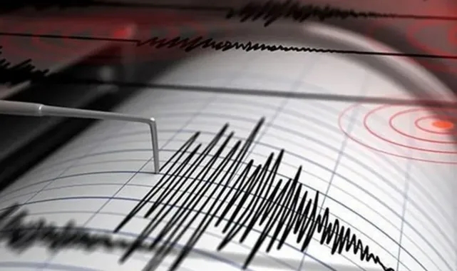 Tunceli'de Korkutan Deprem!