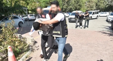3 cinayet şüphelisi, 200 saatlik kamera kaydı izlenerek yakalandı