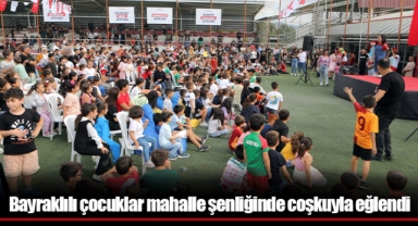 Bayraklılı çocuklar mahalle şenliğinde coşkuyla eğlendi