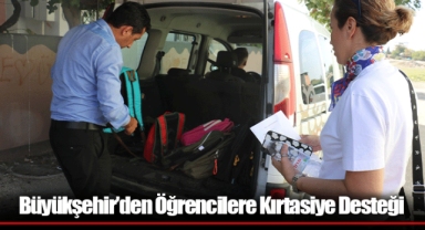 Büyükşehir’den Öğrencilere Kırtasiye Desteği