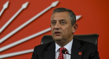 CHP Genel Başkanı Özel: Bahçeli’yle DEM’in el sıkışması tansiyonu düşürür