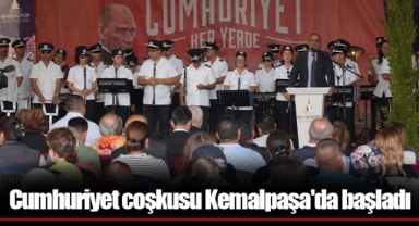 Cumhuriyet coşkusu Kemalpaşa'da başladı