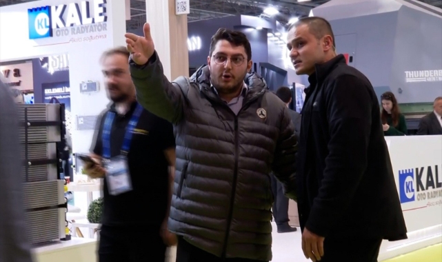 İBB Başkanı İmamoğlu'ndan kendisine tepki gösteren yurttaşa 'Sen bayağı çirkinsin' yanıtı