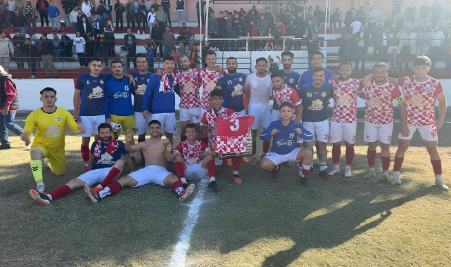 İlk yarıda 4 gol yiyen rakip takım sahadan çekildi