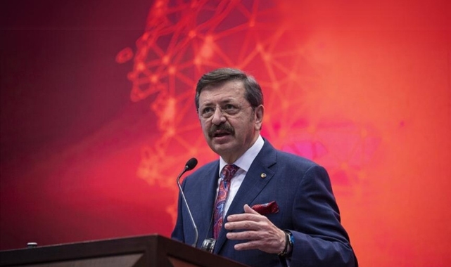 Rifat Hisarcıklıoğlu: Dünyanın en değerli arazisi cep telefonu ekranı