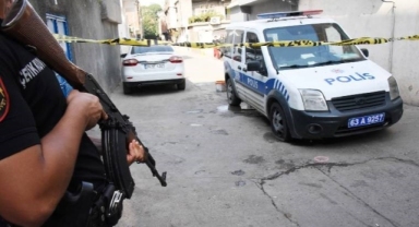 Şanlıurfa'da silah sesleri... İhbara gelen polislere kurşun yağdırdı!