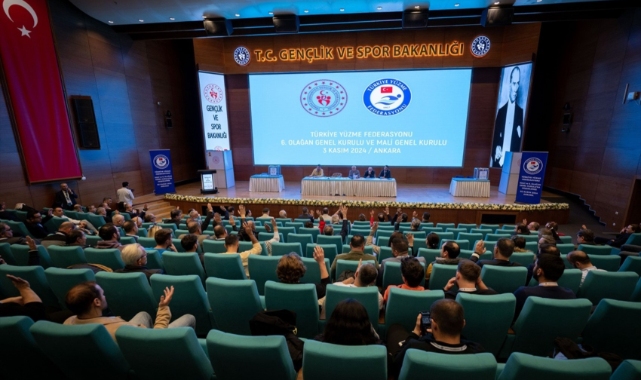 Erkan Yalçın yeniden başkan! Yüzme Federasyonu'nda yeni dönem başlıyor