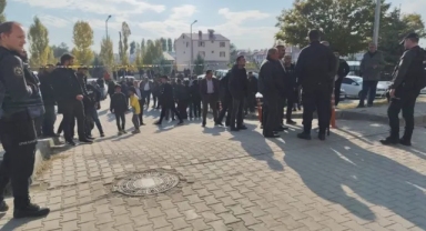 Hastanede kanlı infaz! Sağlık kontrolü için getirildiği hastanede öldürüldü