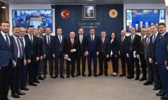 2025 Merkezi Yönetim Bütçe Kanun teklifi TBMM Plan ve Bütçe Komisyonu'nda kabul edildi