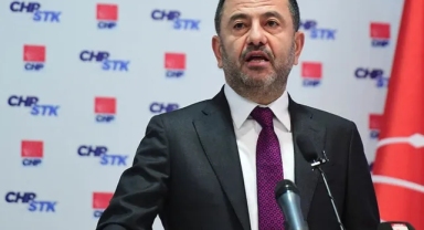 Ağbaba: Bütçe görüşmelerine Sanayi Bakanı Mercedes'le geldi, Togg'a binemedi