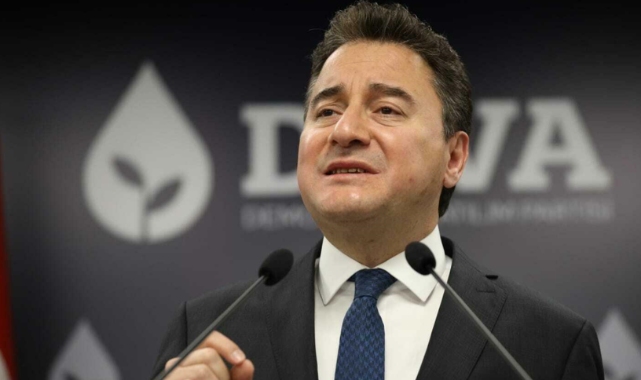 Ali Babacan: '''İsrail'le ticareti sonlandırın' diyen gençleri tutuklamak Gazze için ses çıkaranlara gözdağı vermektir''