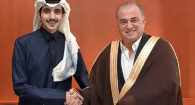 Fatih Terim imzayı attı, 'Bişt'i giydi