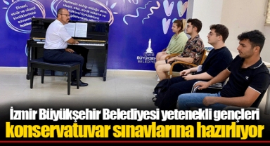 İzmir Büyükşehir Belediyesi yetenekli gençleri konservatuvar sınavlarına hazırlıyor