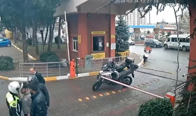 Kasksız motosikletli saldırdığı polisin burnunu kırdı: 52 kez ceza kesilmiş