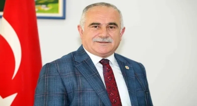 Merdivenden düşen belediye başkanı ağır yaralandı