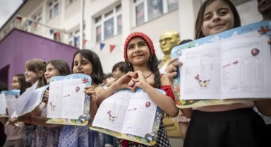 Okullarda yılbaşı kutlaması yapılması yasaklandı