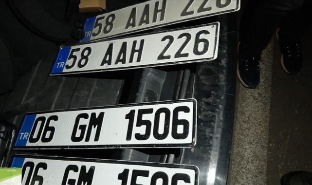 Otomobil Sahipleri İçin Yeni Dönem: Plakalarda Yeni Uygulama Başladı!