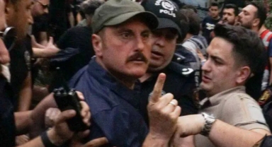 Tehdit ve tacizleriyle bilinen Hanefi Zengin görevden alındı