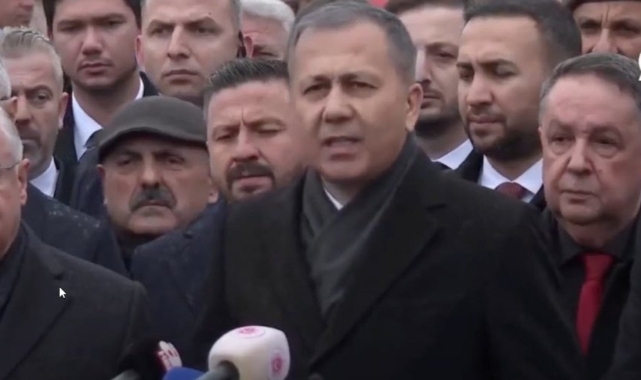 Yerlikaya patlama bölgesinde: Yaşamını yitirenlerin sayısı 11