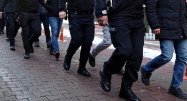 Bağcılar'da başkasına benzetildiği için bıçaklanan şahıs öldü