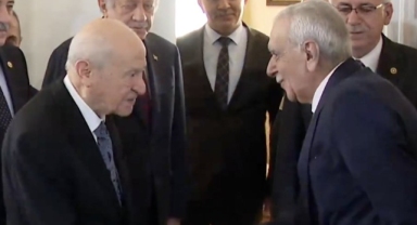 Bahçeli, DEM Parti heyetini kapıda karşıladı