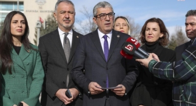 CHP, '9. Yargı Paketi'nin 11 maddesi için AYM’ye başvurdu