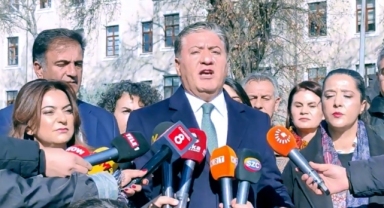 CHP, DEM Parti ve Yeni Yol grubundan İçişleri Bakanlığı önünde ortak açıklama