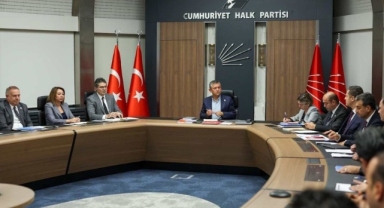 CHP MYK'sı toplandı: DEM Parti heyeti ile görüşme gündemde
