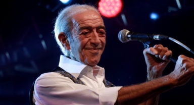 Edip Akbayram’dan Sevindiren Haber: Sağlık Durumu İyiye Gidiyor!