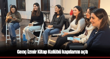 Genç İzmir Kitap Kulübü kapılarını açtı