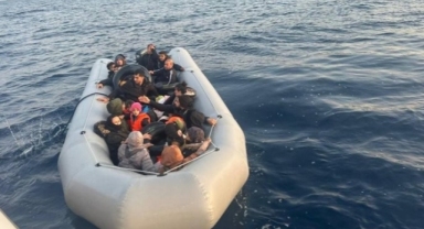 İzmir'de 44 düzensiz göçmen yakalandı