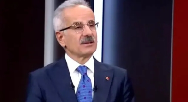 Ulaştırma ve Altyapı Bakanı Uraloğlu, Roblox ve Discord'a dair hukuki süreci anlattı