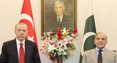 Erdoğan Pakistan'da: 24 anlaşma imzalandı