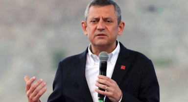 Özgür Özel'den Beykoz Belediye Başkanı Köseler'in gözaltına alınmasına tepki