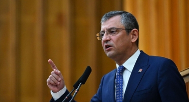 Özgür Özel, Erdoğan'a seslendi; Akın Gürlek’in yürüttüğü bu darbenin neresindesin?
