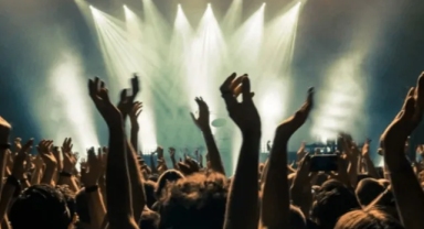 Pandemiyle gelen gece müzik yasağı kaldırıldı