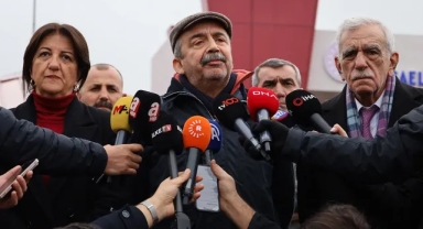 Üçüncü görüşmeye onay çıktı: DEM Parti heyeti yarın İmralı'ya gidecek