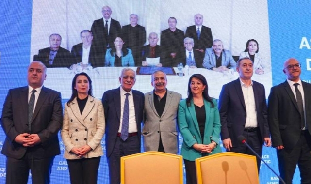 DEM Parti'den açıklama geldi: Öcalan'dan Nevruz'da ikinci bir çağrı gelecek mi?