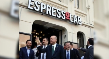 Espressolab: 'Biz siyaset değil, kahve yapıyoruz!'