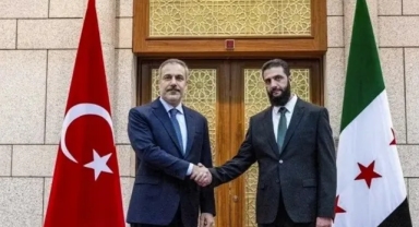 Hakan Fidan Şam ziyareti sırasında Şara ile konuşulanları anlattı: Verimli oldu