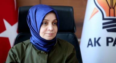 Leyla Şahin Usta'dan Gençlere Uyarı: “Oyunun Parçası Olmayın”