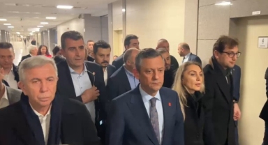 Özgür Özel Çağlayan'da: Mahkemede adaleti beklemekten başka çaremiz yok
