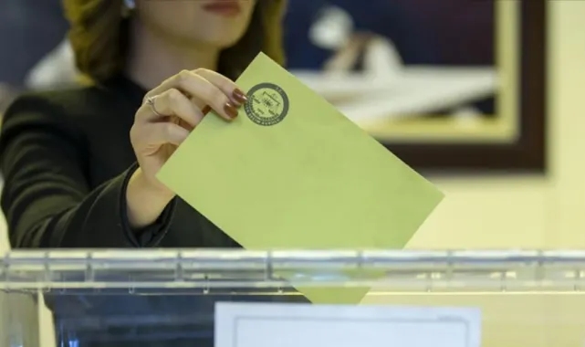 Seçim anketinde dikkat çeken sonuç! CHP birinci parti oldu