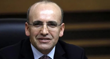 Bakan Şimşek'ten ABD'nin ek vergi kararına ilk yanıt: 'Devam edeceğiz'