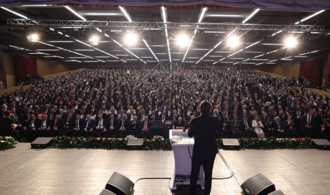 Özgür Özel: Sandık kurulana, İmamoğlu özgür kalana kadar durmayacağız