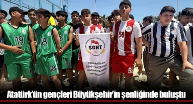 Atatürk’ün gençleri Büyükşehir’in şenliğinde buluştu