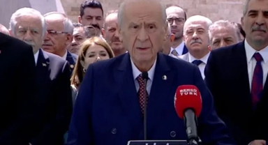 Bahçeli, aylar sonra kameraların karşısında konuştu! 'Her şeyin bir vakti vardır...'