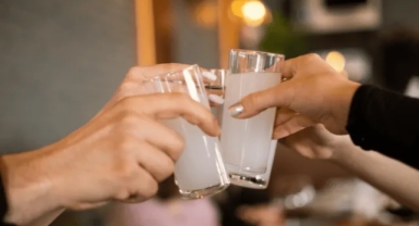 Bir rakı grubuna daha zam