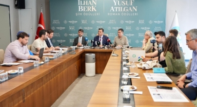 Büyükşehir İlhan Berk ve Yusuf Atılgan’ın adını yarışmalarla yaşatacak
